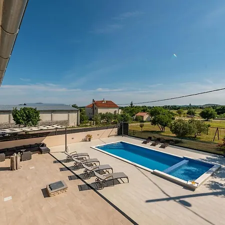 Villa Milemare Zadarvillas *