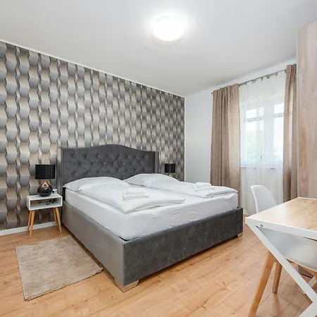 Milemare Zadarvillas * Pristeg